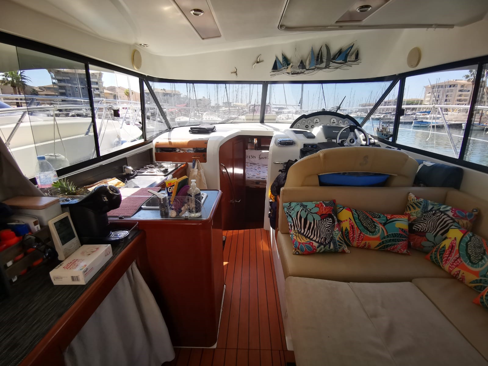 slider 16 Beneteau Antares 36